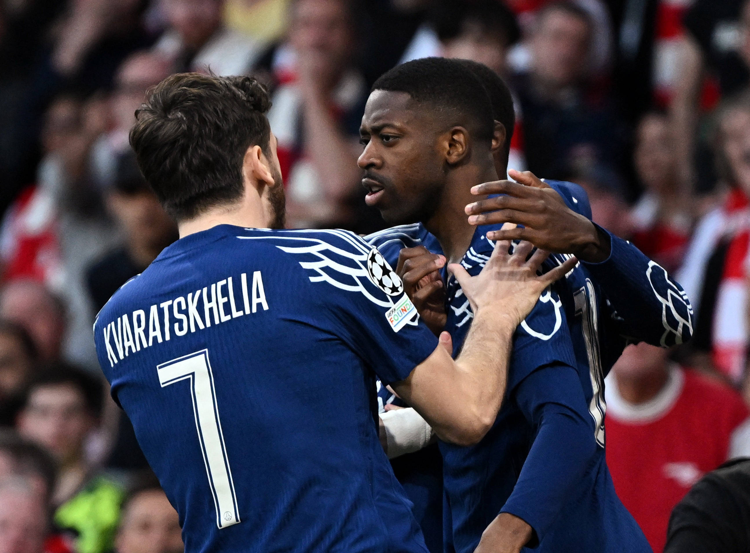 法国杯冲刺阶段再迎强敌，阿森纳回应争议，主帅态度——悬念犹存，资深球员宣示担当